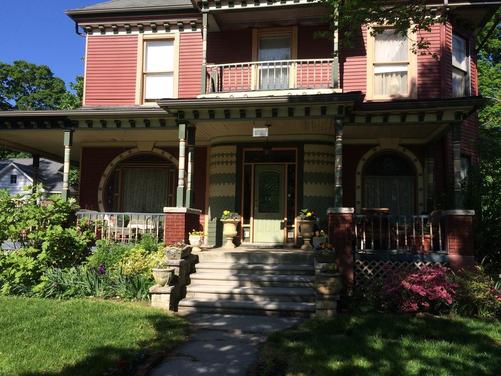 Grand Avenue Bed And Breakfast Carthage Bagian luar foto