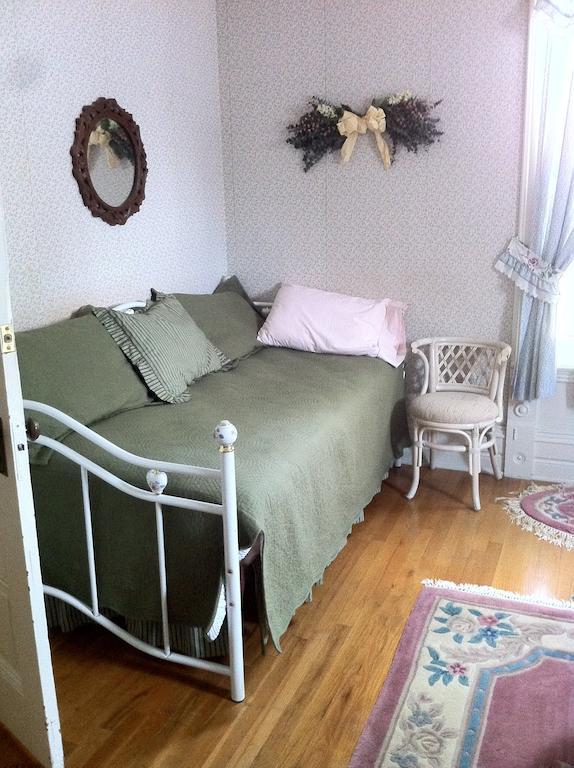 Grand Avenue Bed And Breakfast Carthage Bagian luar foto