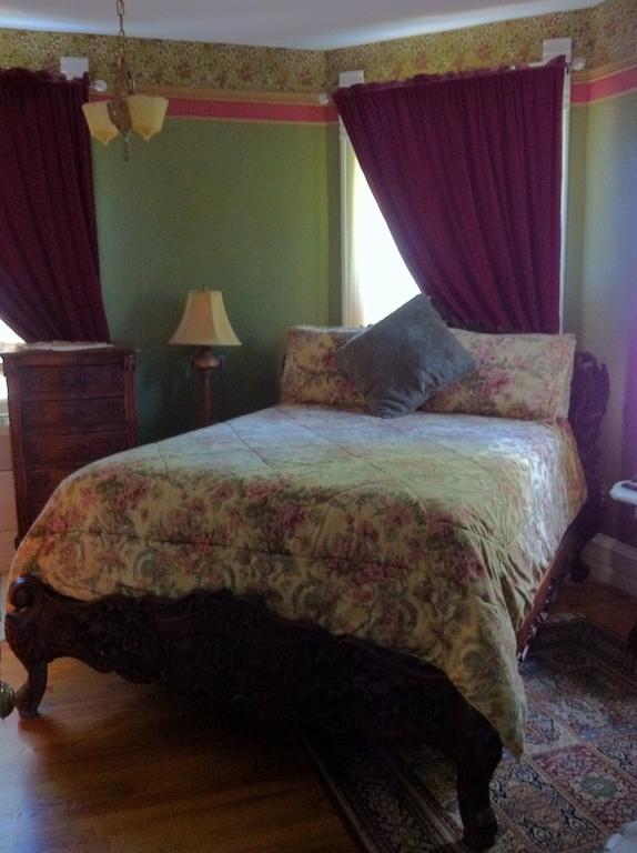 Grand Avenue Bed And Breakfast Carthage Ruang foto