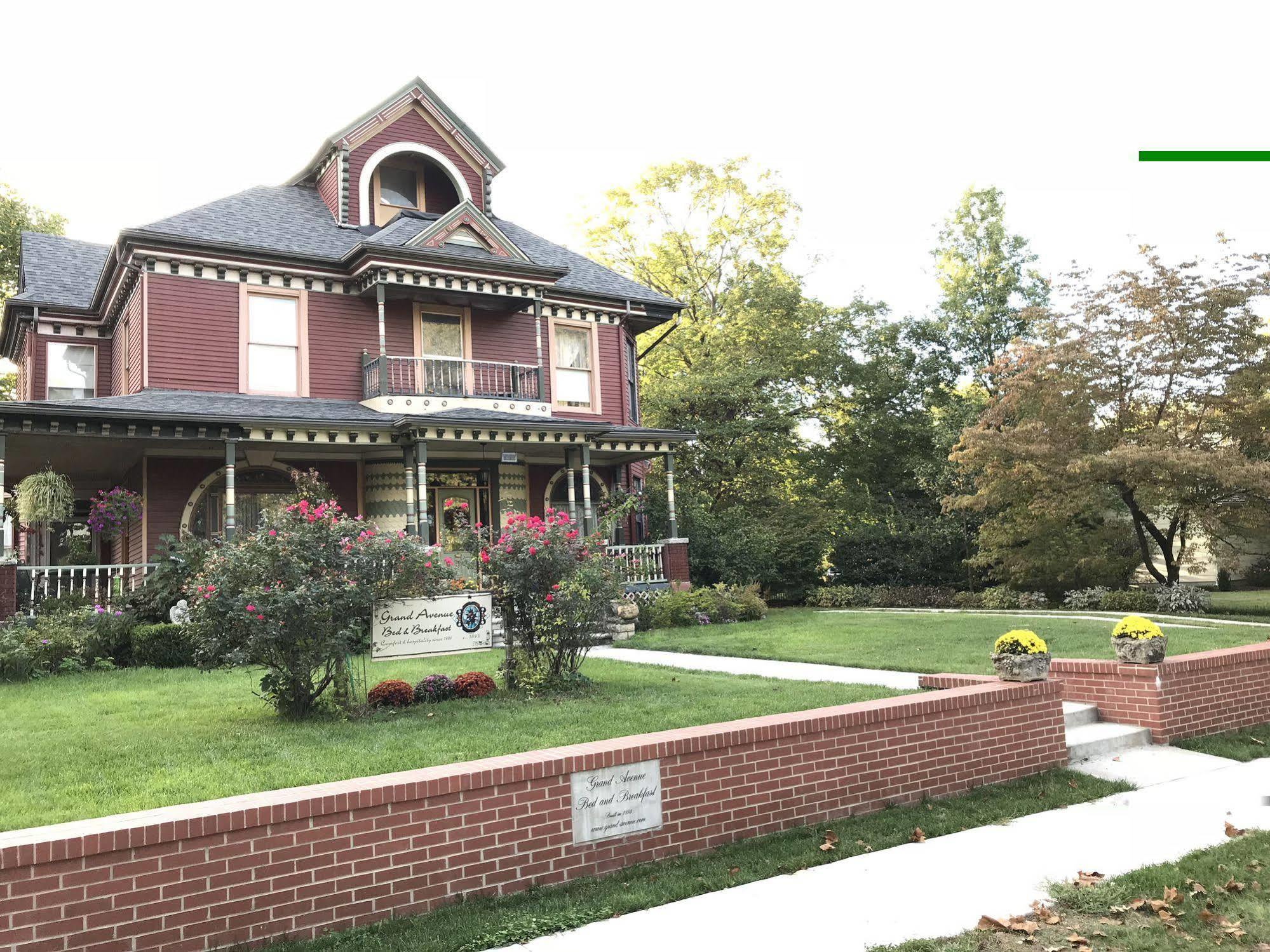 Grand Avenue Bed And Breakfast Carthage Bagian luar foto